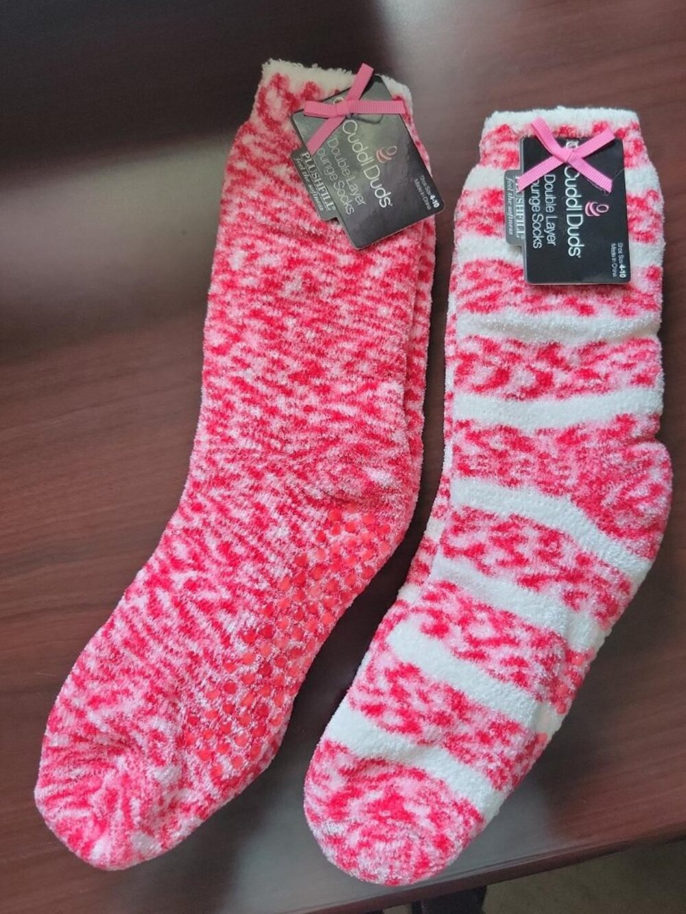 2 pk Muk Luks Double Layer Lounge Socks Red NWT